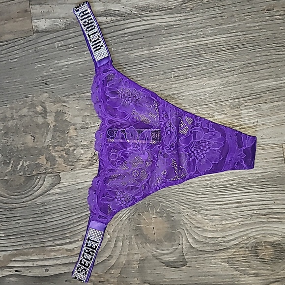 💜Victoria's Secret Very Sexy Rhinestone Shine Strap Thong Panty Large New💜 - Picture 5 of 7